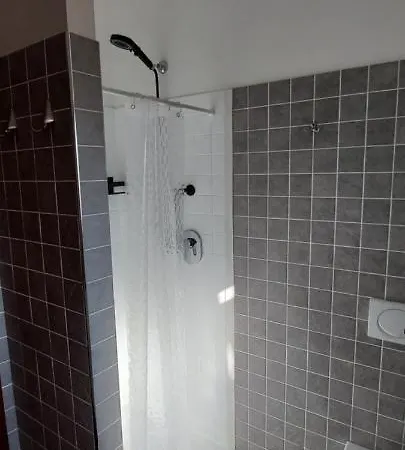 Apartamento In Con Piscina
